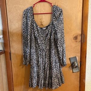 SO Black and White Floral Long Sleeve Off The Shoulder Dress